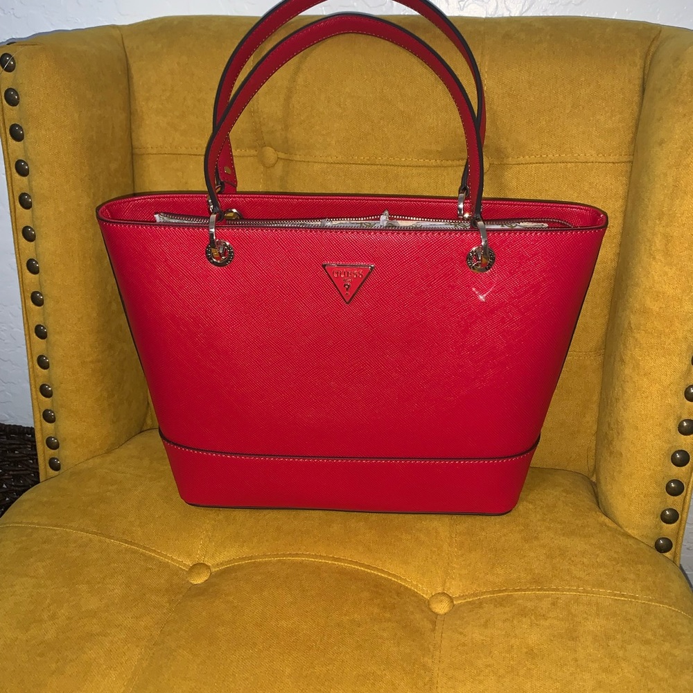 Guess Roman Red Noelle Purse